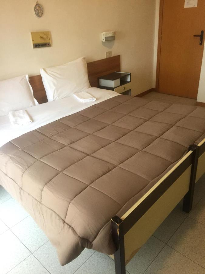 Hotel Sestriere Chianciano Terme Kültér fotó